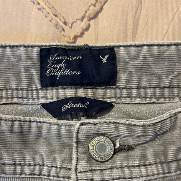 Women’s Corduroy Jeans - Picture 3 of 9